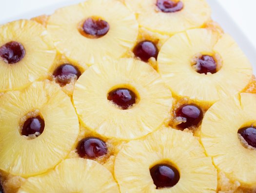 Pineapple upside-down cake