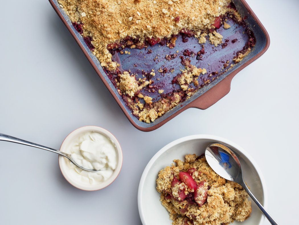 Pear and blackberry crumble Kidney Care UK