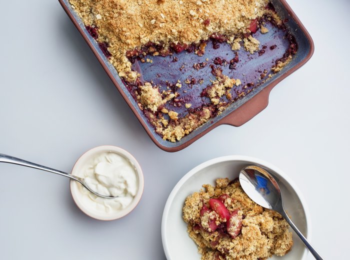 Pear and blackberry crumble Kidney Care UK