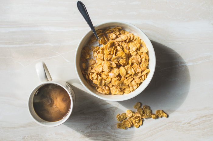 Cornflakes in a bowl