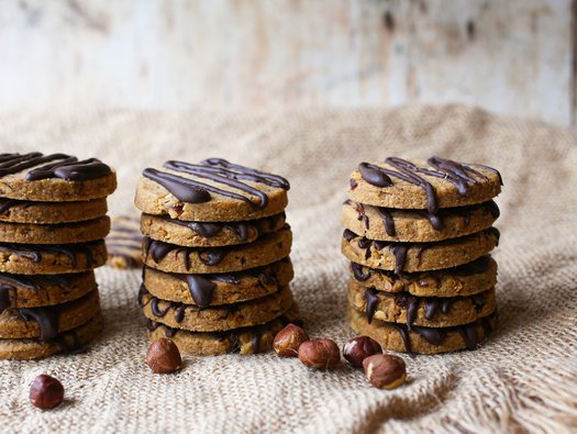 Chocolate and nut shortbread